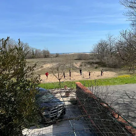 Ξενοδοχείο Surf Πριμόρσκο